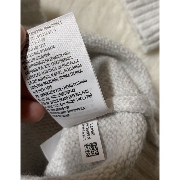 New! American Eagle Smiley  Mockneck Sweater gray Marled Blue Red Logo Women's M - Picture 15 of 15